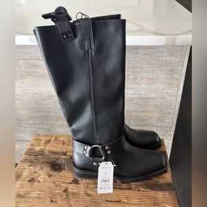 Black Leather Riding Boots